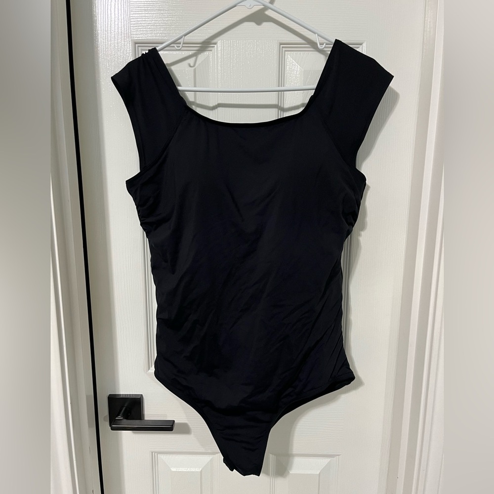 Lands' End Women's D-Cup Chlorine Resistant Tummy Control Cap Sleeve X-Back 16d